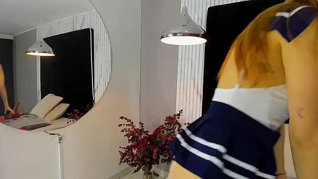 Snapshot of MONIK_FOX_CR chatting on 09.19.25 MONIK FOX CR online show from 09.19.25