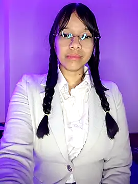 Iwarii online show from 01.08.26