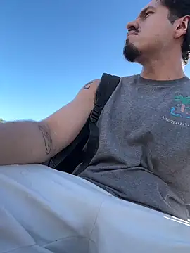 Snapshot of mrredcorn chatting on 10.06.25 mrredcorn online show from 10.06.25