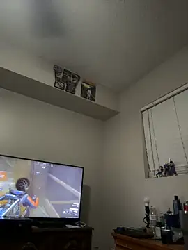 Snapshot of mrredcorn chatting on 10.24.25 mrredcorn online show from 10.24.25