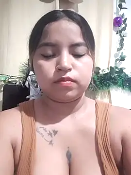 Emily Lit online show from 12.21.25