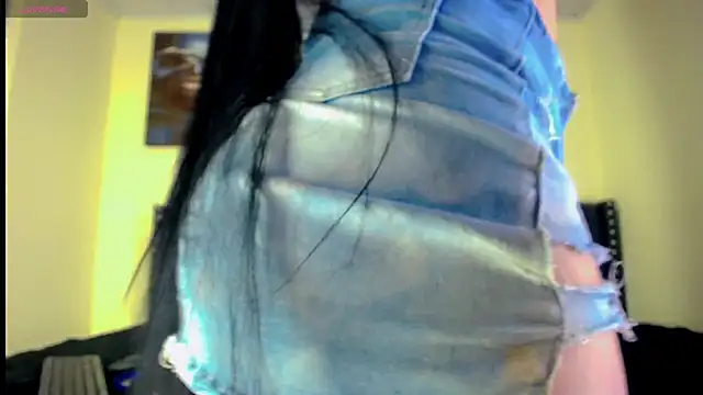 Eemily - online show from 10.08.25