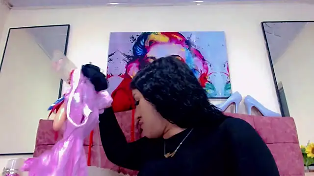 Eemily - online show from 10.28.25