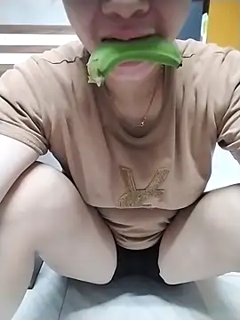 Mie rose online show from 09.15.25