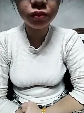 Mie rose online show from 02.10.26