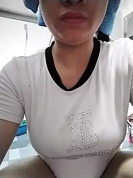 Mie rose online show from 03.08.26