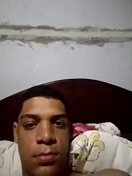 Snapshot of CadencedMimesis chatting on 10.12.25 CadencedMimesis online show from 10.12.25