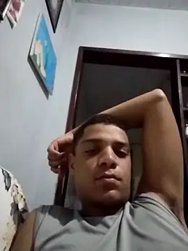 Snapshot of CadencedMimesis chatting on 11.02.25 CadencedMimesis online show from 11.02.25