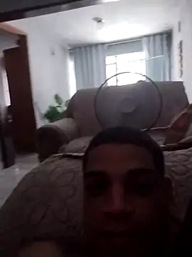 Snapshot of CadencedMimesis chatting on 11.05.25 CadencedMimesis online show from 11.05.25