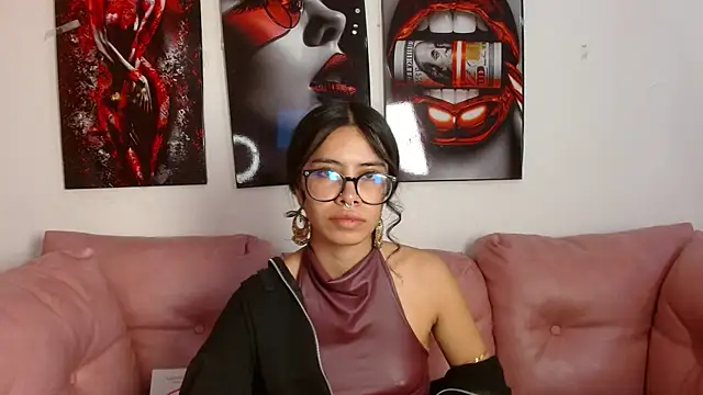 Miahotcs1 online show from 02.20.26