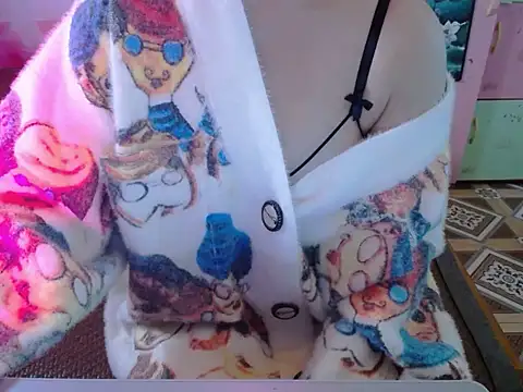 Snapshot of ahoa_Tk chatting on 11.03.25 ahoa Tk online show from 11.03.25