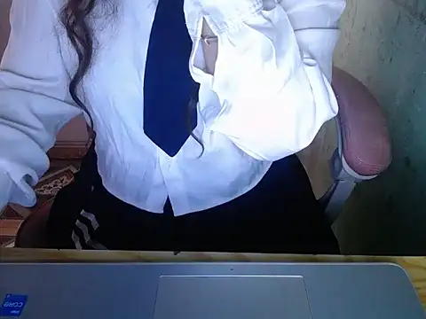 ahoa Tk online show from 02.15.26