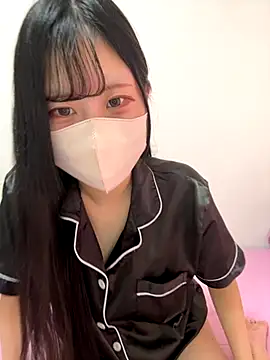 noa uxu online show from 09.26.25