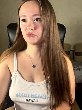 Snapshot of CaramelleSugar_ chatting on 10.26.25 CaramelleSugar online show from 10.26.25