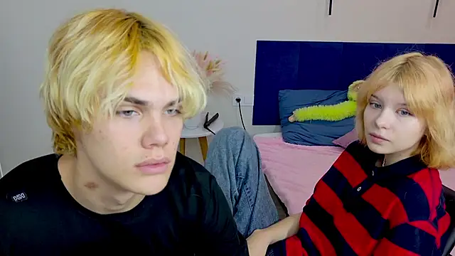 Snapshot of Bonnie_And_C1yde chatting on 09.10.25 Bonnie And C1yde online show from 09.10.25