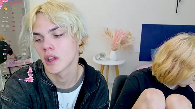 Snapshot of Bonnie_And_C1yde chatting on 09.14.25 Bonnie And C1yde online show from 09.14.25