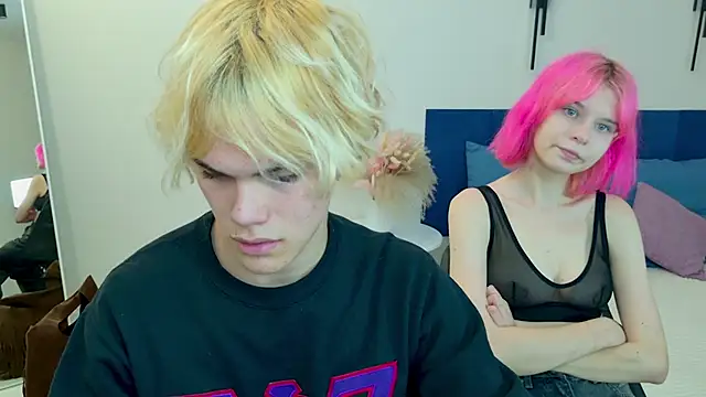 Snapshot of Bonnie_And_C1yde chatting on 10.12.25 Bonnie And C1yde online show from 10.12.25