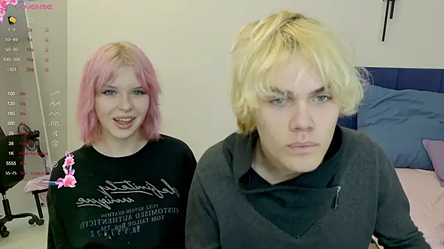 Snapshot of Bonnie_And_C1yde chatting on 10.25.25 Bonnie And C1yde online show from 10.25.25