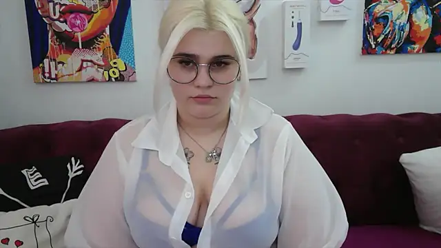 Amber Monro online show from 09.26.25