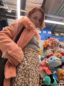 Snapshot of RosieSecret chatting on 11.03.25 RosieSecret online show from 11.03.25