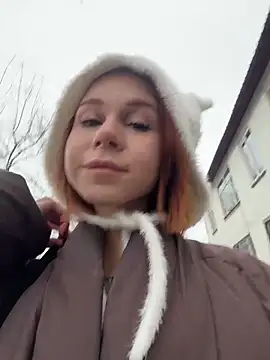 Snapshot of RosieSecret chatting on 12.23.25 RosieSecret online show from 12.23.25