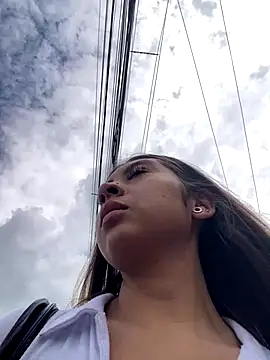 Sara-cooper2 online show from 12.19.25