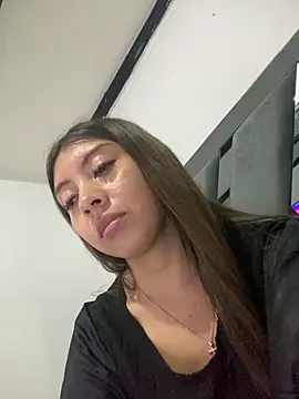 Sara-cooper2 online show from 02.21.26