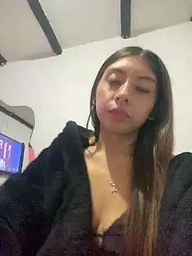 Sara-cooper2 online show from 02.25.26