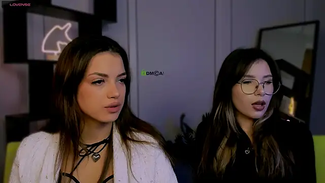 Snapshot of rose_style chatting on 10.11.25 rose style online show from 10.11.25