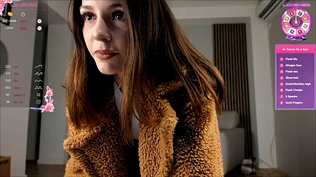 Snapshot of lexira1n chatting on 09.18.25 lexira1n online show from 09.18.25