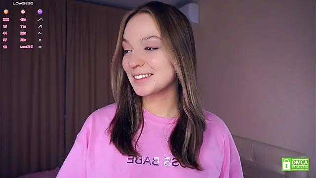 NguyetHankey online show from 10.03.25