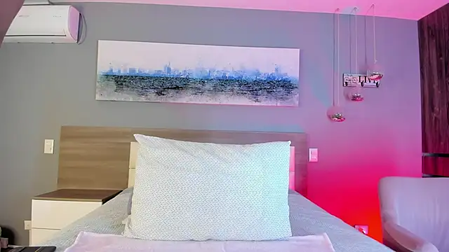  Ashly 77 online show from 10.26.25