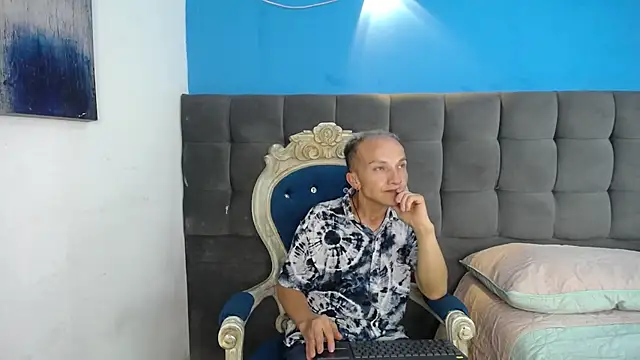 DaddyPoweer online show from 10.12.25