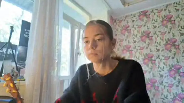 Witching Moon online show from 09.23.25