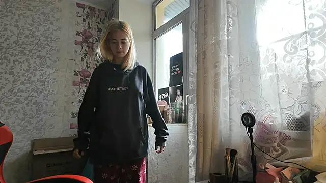 Witching Moon online show from 10.16.25