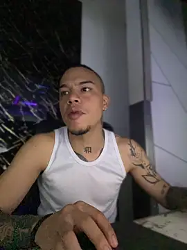 AlphaMasterXxx online show from 09.26.25