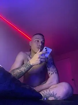 AlphaMasterXxx online show from 01.12.26