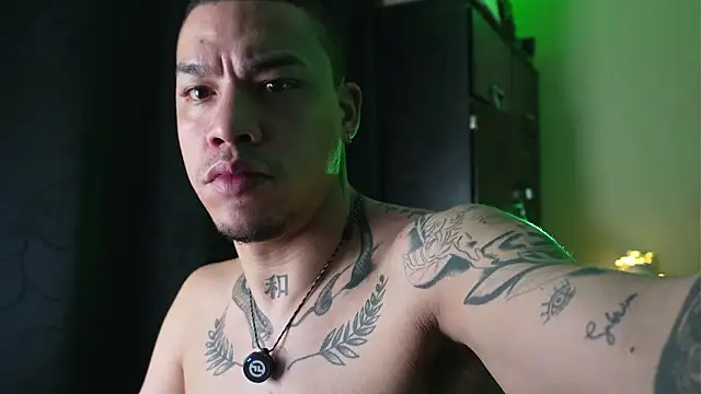 Snapshot of AlphaMasterXxx chatting on 03.16.26 AlphaMasterXxx online show from 03.16.26