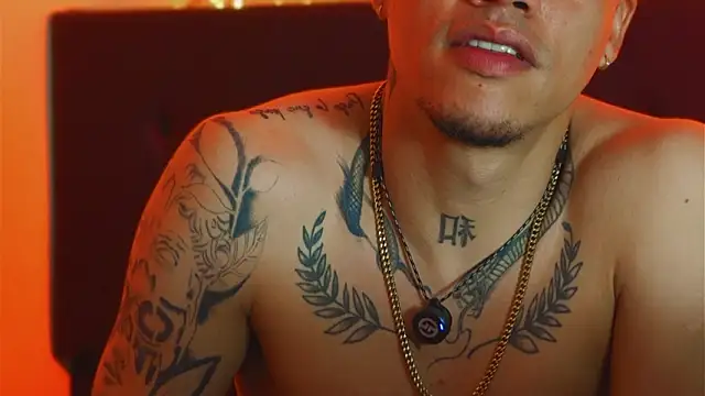 Snapshot of AlphaMasterXxx chatting on 03.18.26 AlphaMasterXxx online show from 03.18.26