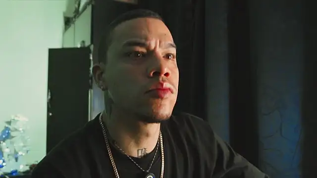 Snapshot of AlphaMasterXxx chatting on 03.20.26 AlphaMasterXxx online show from 03.20.26