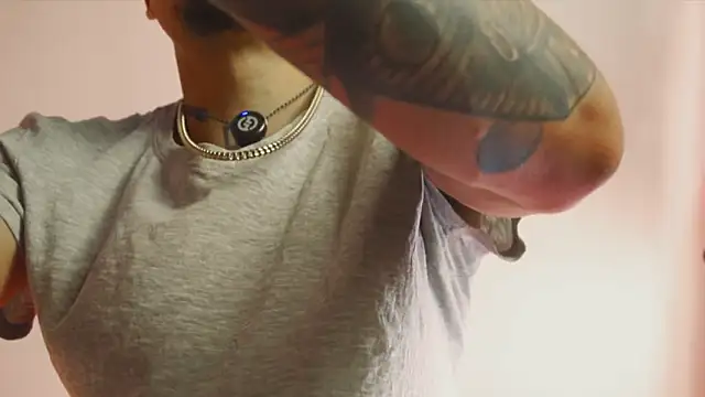 Snapshot of AlphaMasterXxx chatting on 03.20.26 AlphaMasterXxx online show from 03.20.26