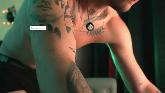 Snapshot of AlphaMasterXxx chatting on 04.09.26 AlphaMasterXxx online show from 04.09.26