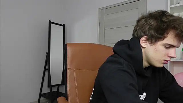 Ricky Becko online show from 10.04.25