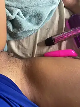 Snapshot of casadinha20 chatting on 03.27.26 casadinha20 online show from 03.27.26