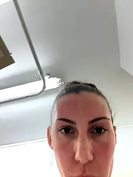 MilaRenee online show from 09.20.25