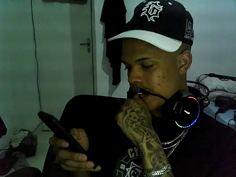 LzgrauAS online show from 04.04.26