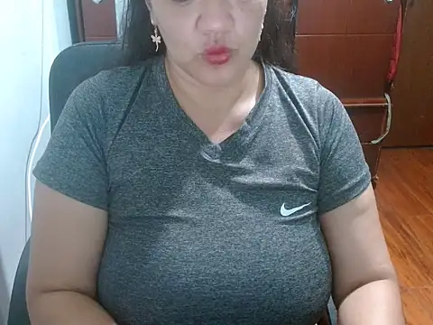 penelopefuckass online show from 10.21.25