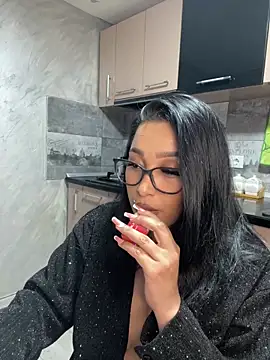 JaneetDeea online show from 04.17.26