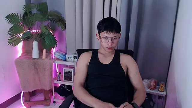 pinkcock froi2305 online show from 12.15.25