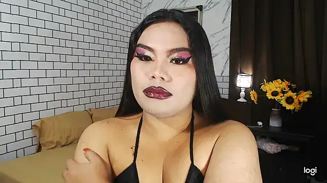 TSbrianaHugeCock online show from 09.19.25
